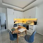 Sa Apartments! Cleopatra Luxury Apartmán *