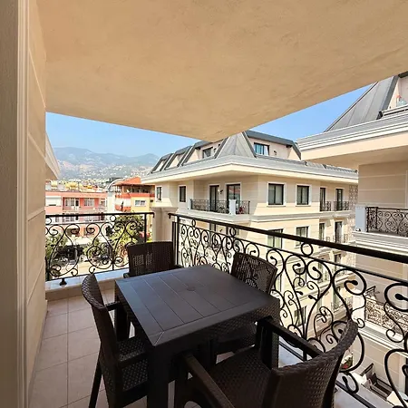 Sa Apartment! 2bd Duplex On The Cleopatra Apartment *