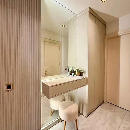 Appartamento Sa Apartments! Luxury With Private