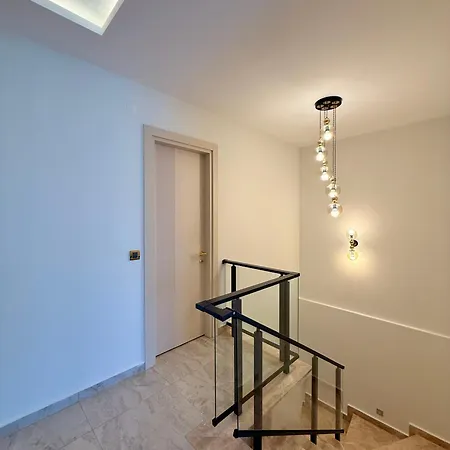 Appartamento Sa Apartments! Luxury With Private
