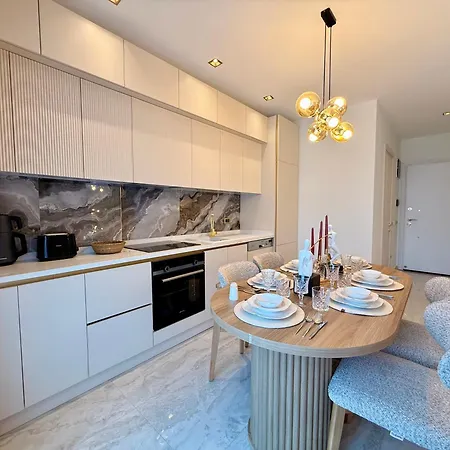 Sa Apartments! Luxury With Private Apartment