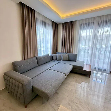 Sa Apartments! Cleopatra Luxury Apartament
